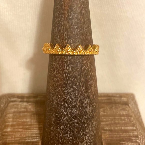Anthropologie Jewelry - Queen of The Castle Forever Ring